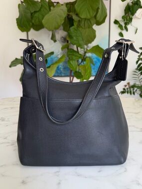 COACH Vintage Legacy Hobo 9058 Black Leather Shoulder Bag Silver Nickel USA Y2K